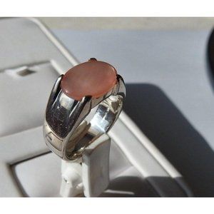 Pink Oval Cut Mother of Pearl Size 8 1/4 Sterling
